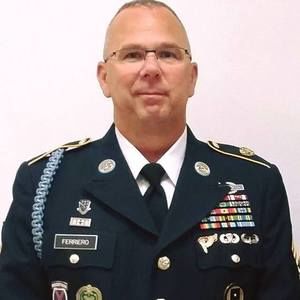 Meet your Posher, Daniel